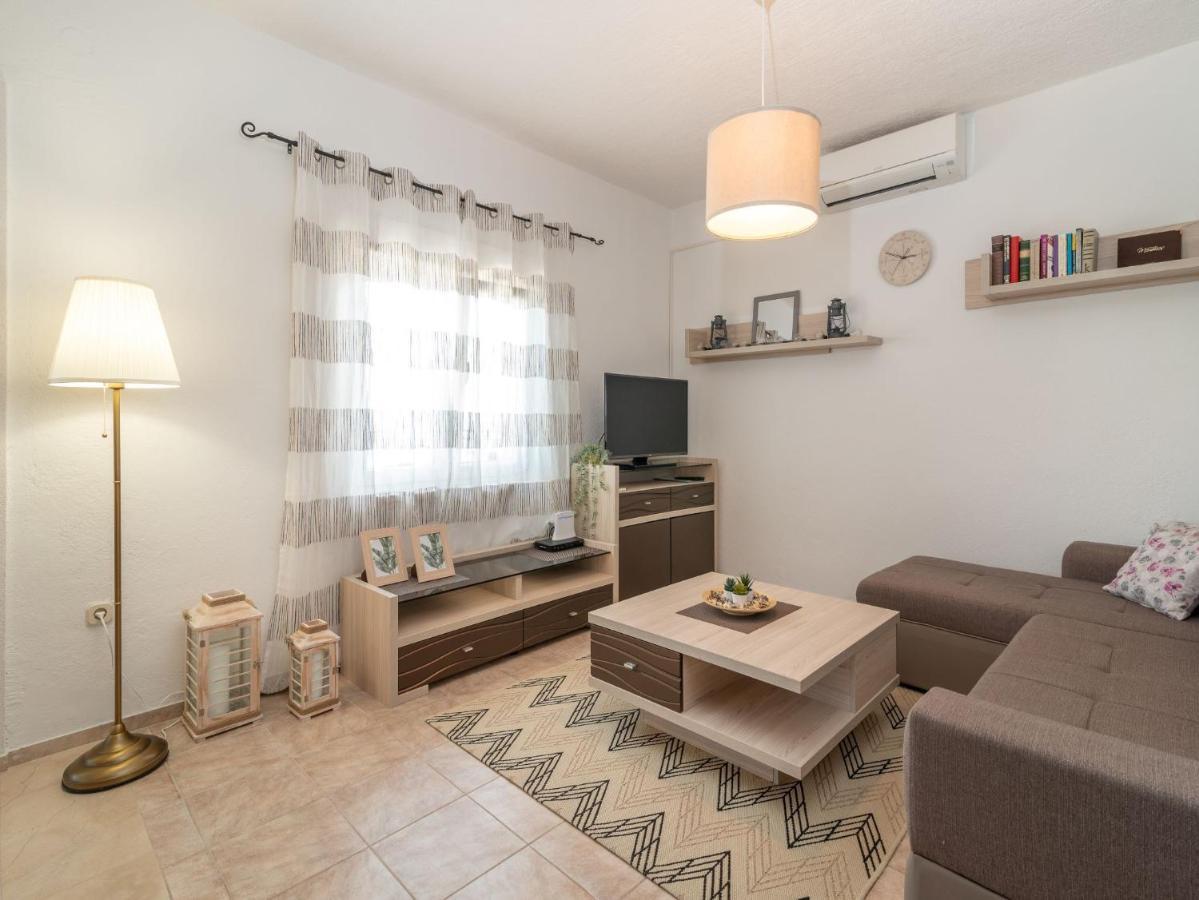 Scenic Sea View,Three Bedroom Villa With Pool Trogir Exterior foto