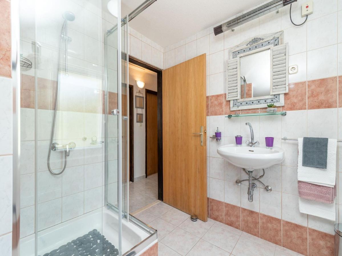 Scenic Sea View,Three Bedroom Villa With Pool Trogir Exterior foto