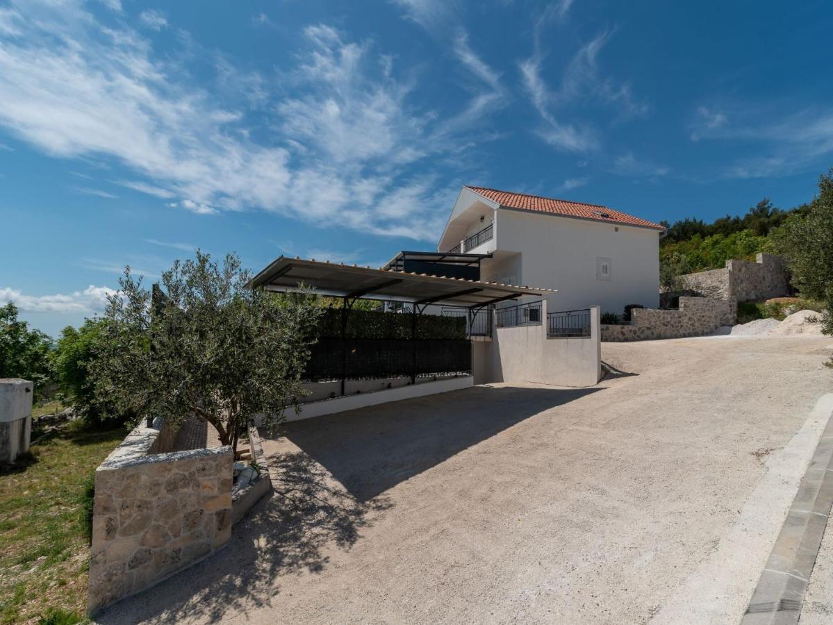 Scenic Sea View,Three Bedroom Villa With Pool Trogir Exterior foto