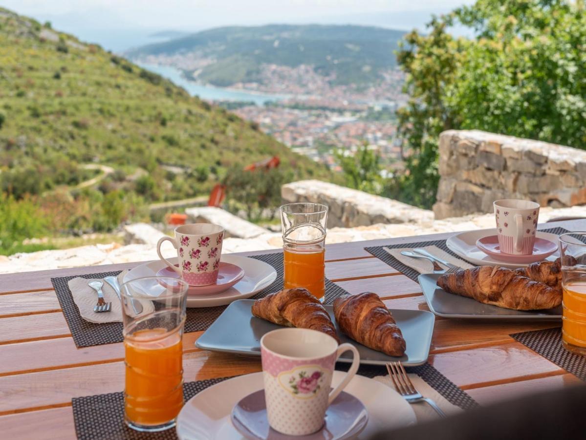 Scenic Sea View,Three Bedroom Villa With Pool Trogir Exterior foto